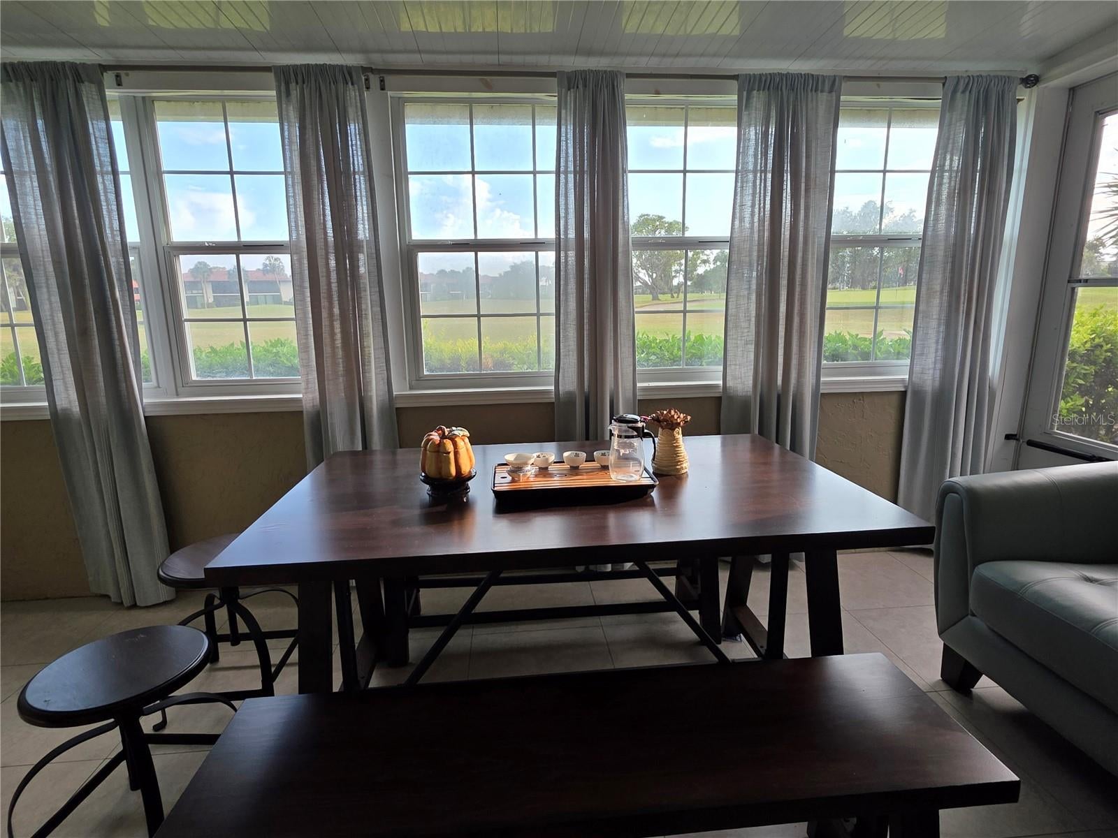 3607 AVENIDA MADERA B