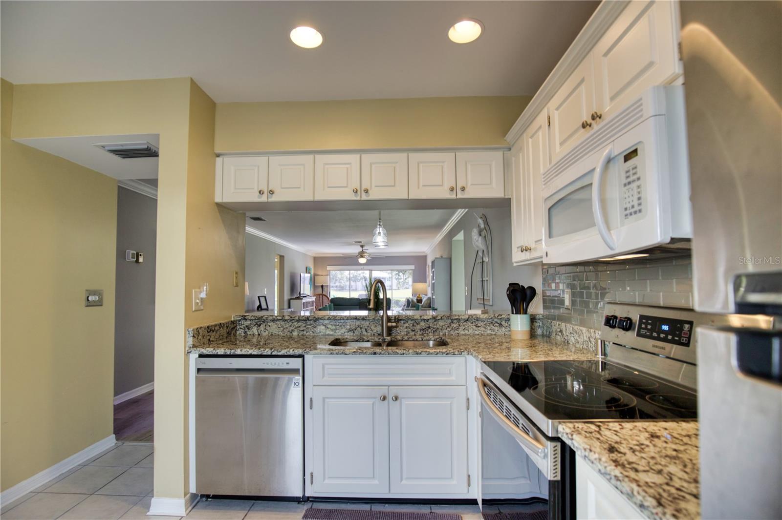 AUGUSTA VILLAS AT PLAN - Residential Lease