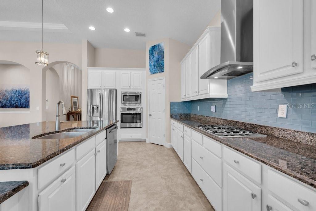 FISHHAWK RANCH - Residential