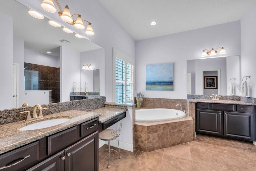 FISHHAWK RANCH - Residential