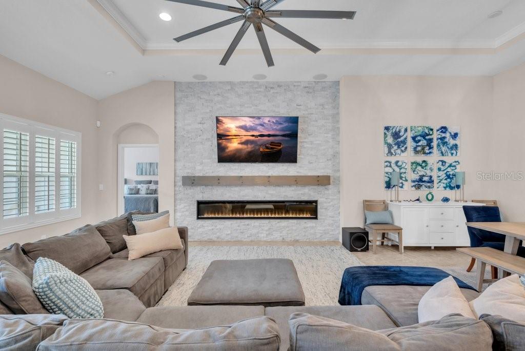 FISHHAWK RANCH - Residential