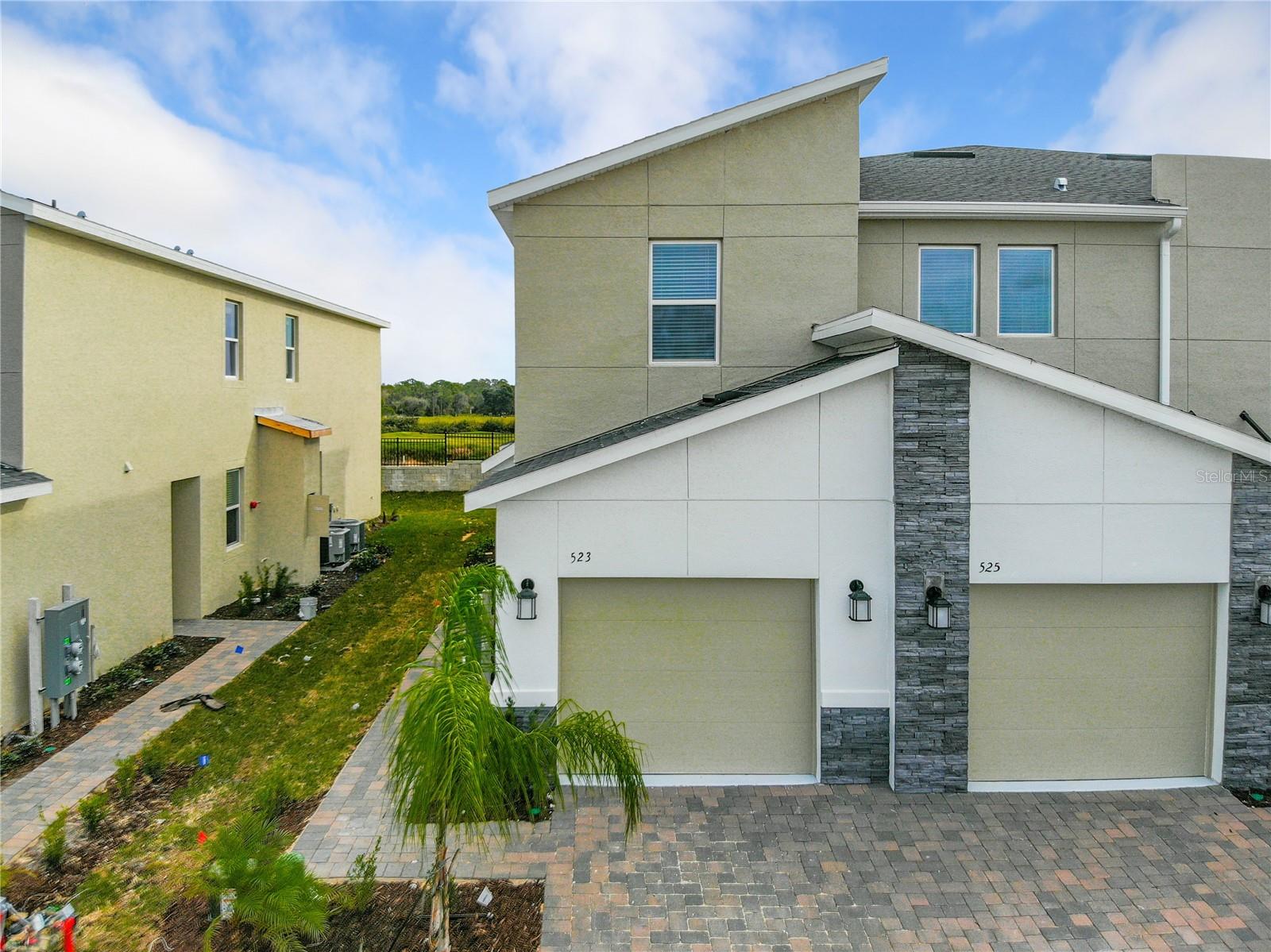 523 OCEAN COURSE AVENUE 523
