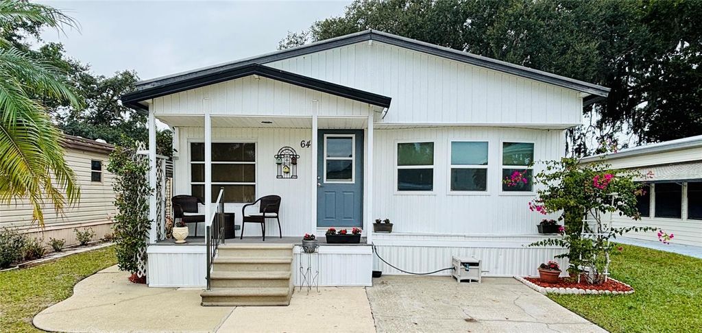 Photo of 64 Citrus Ridge Drive, Davenport, FL 33837 (MLS # R4910356)