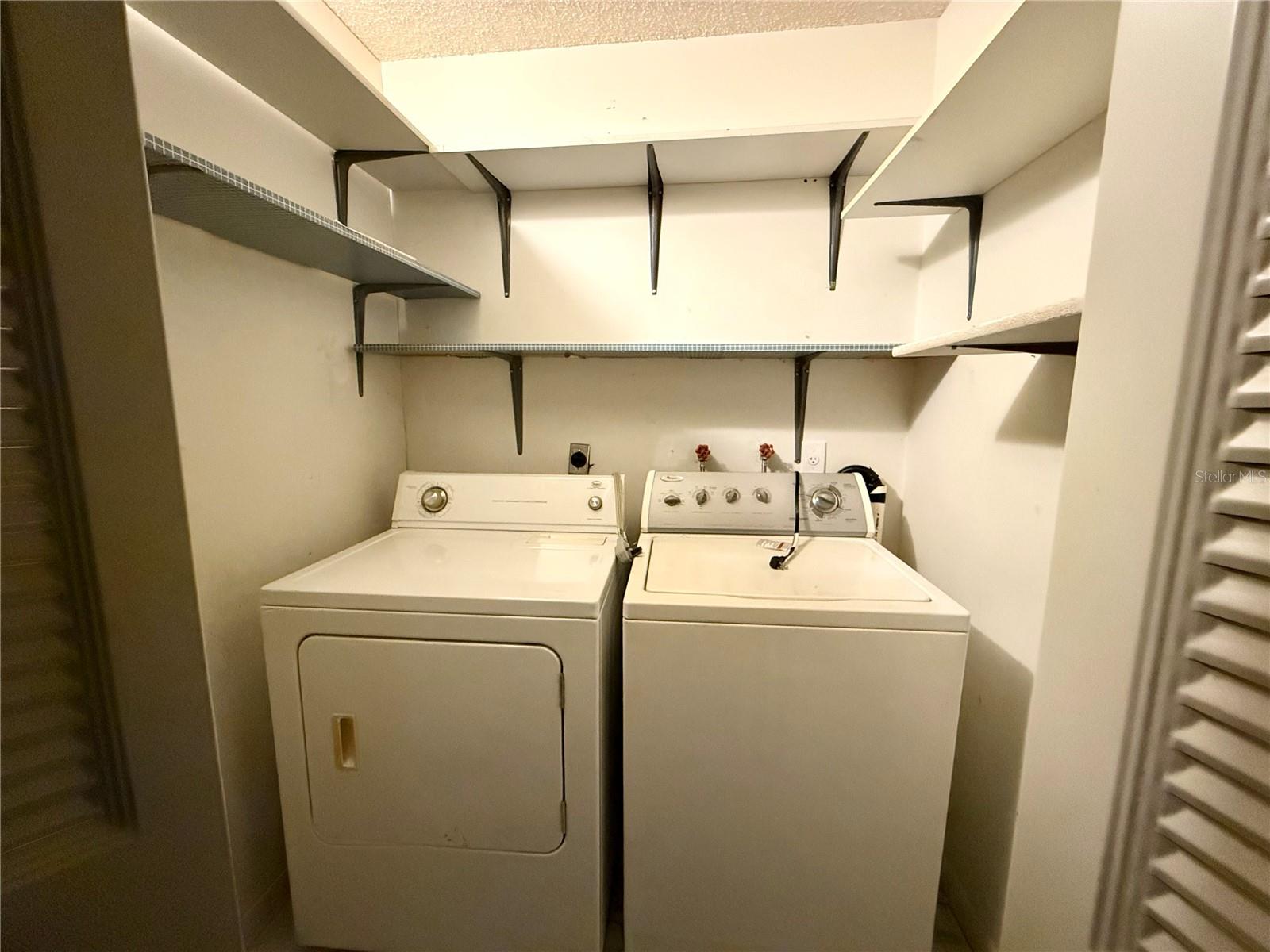 CRESCENT ESTATES SUB 1 - Residential Lease