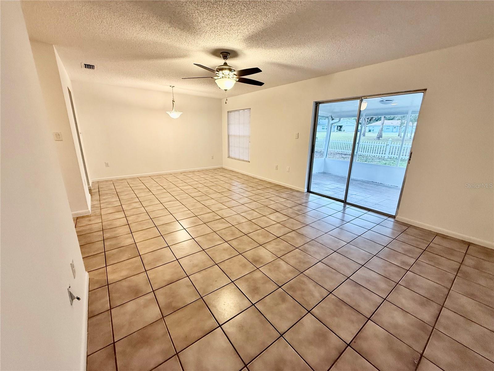 CRESCENT ESTATES SUB 1 - Residential Lease