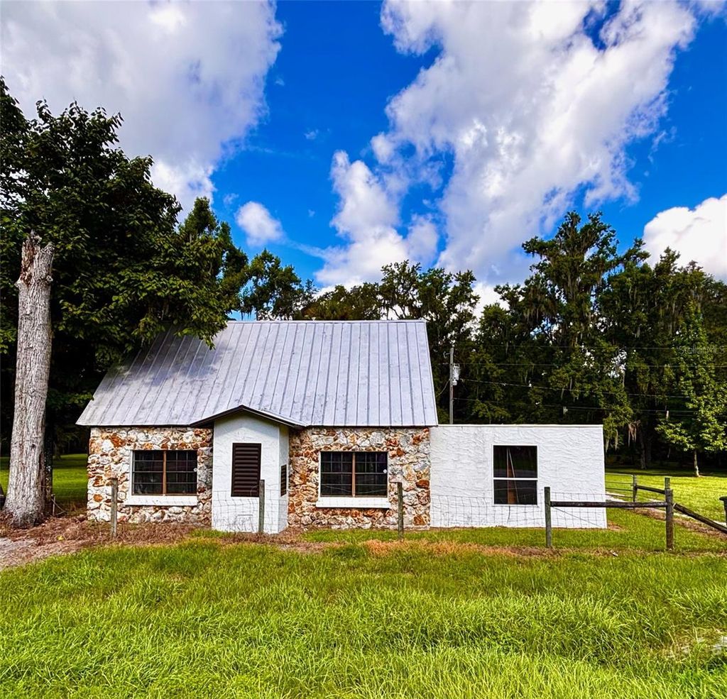 Photo of 9499 Treiman Boulevard, Webster, FL 33597 (MLS # TB8527209)