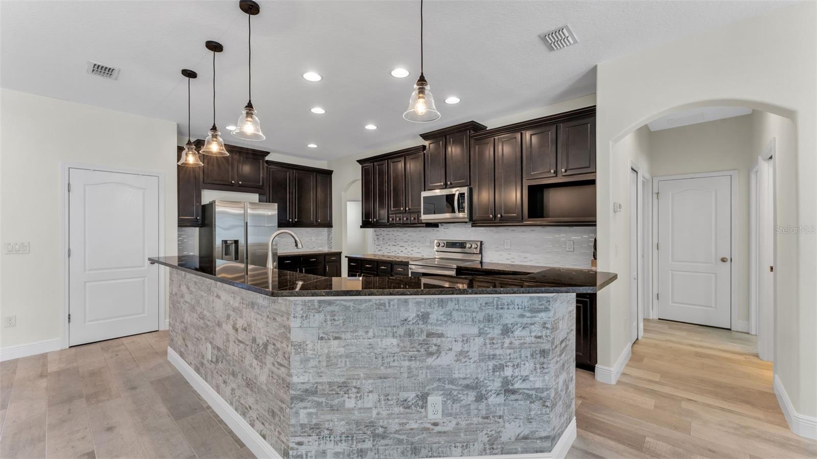 TERRALARGO PH II - Residential