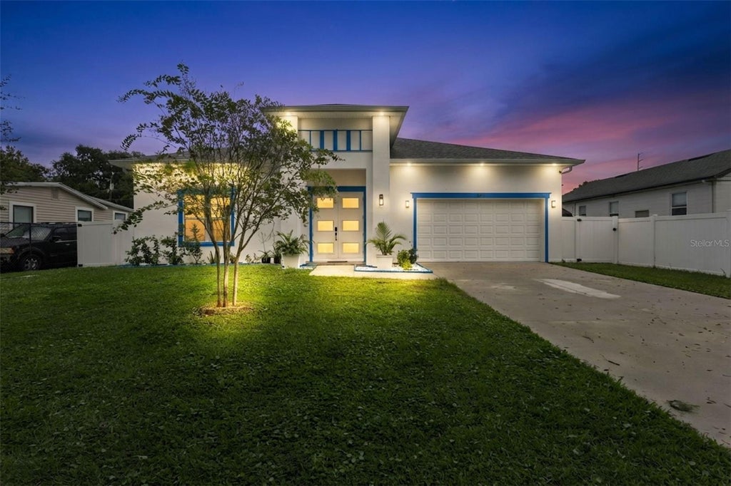 Photo of 809 Burch Avenue, Winter Garden, FL 34787 (MLS # O6440306)