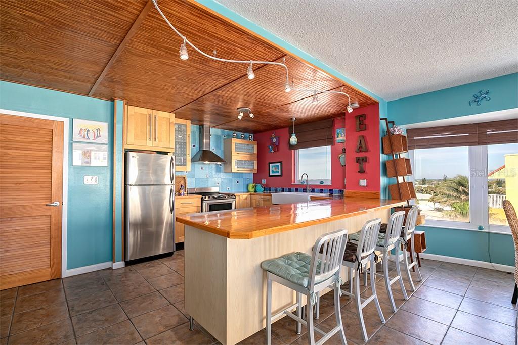 Golden Arms - Residential