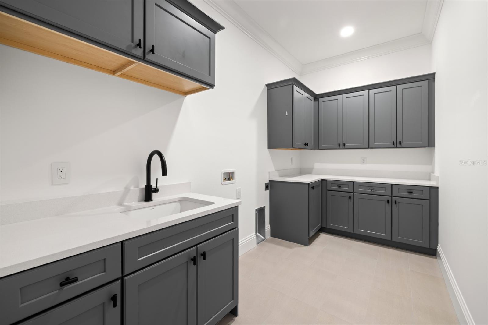 SUNSET PARK - Residential