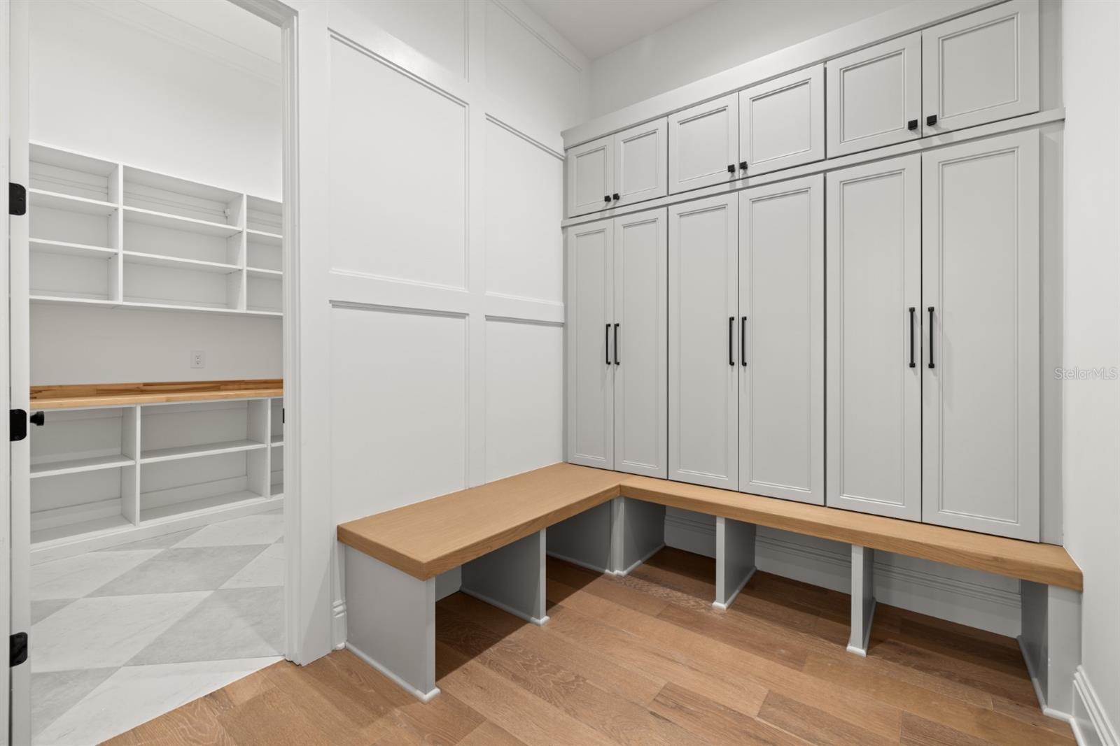 SUNSET PARK - Residential