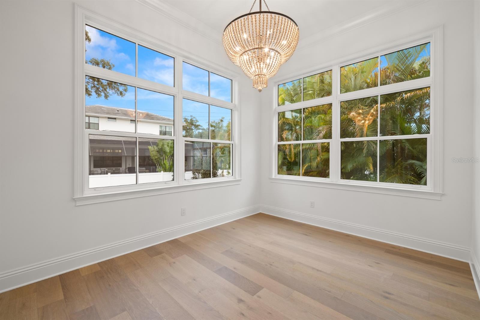 SUNSET PARK - Residential