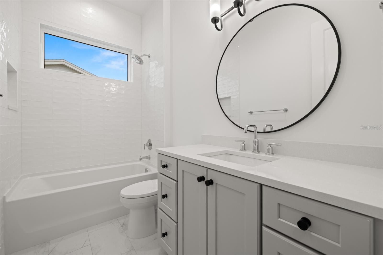 SUNSET PARK - Residential