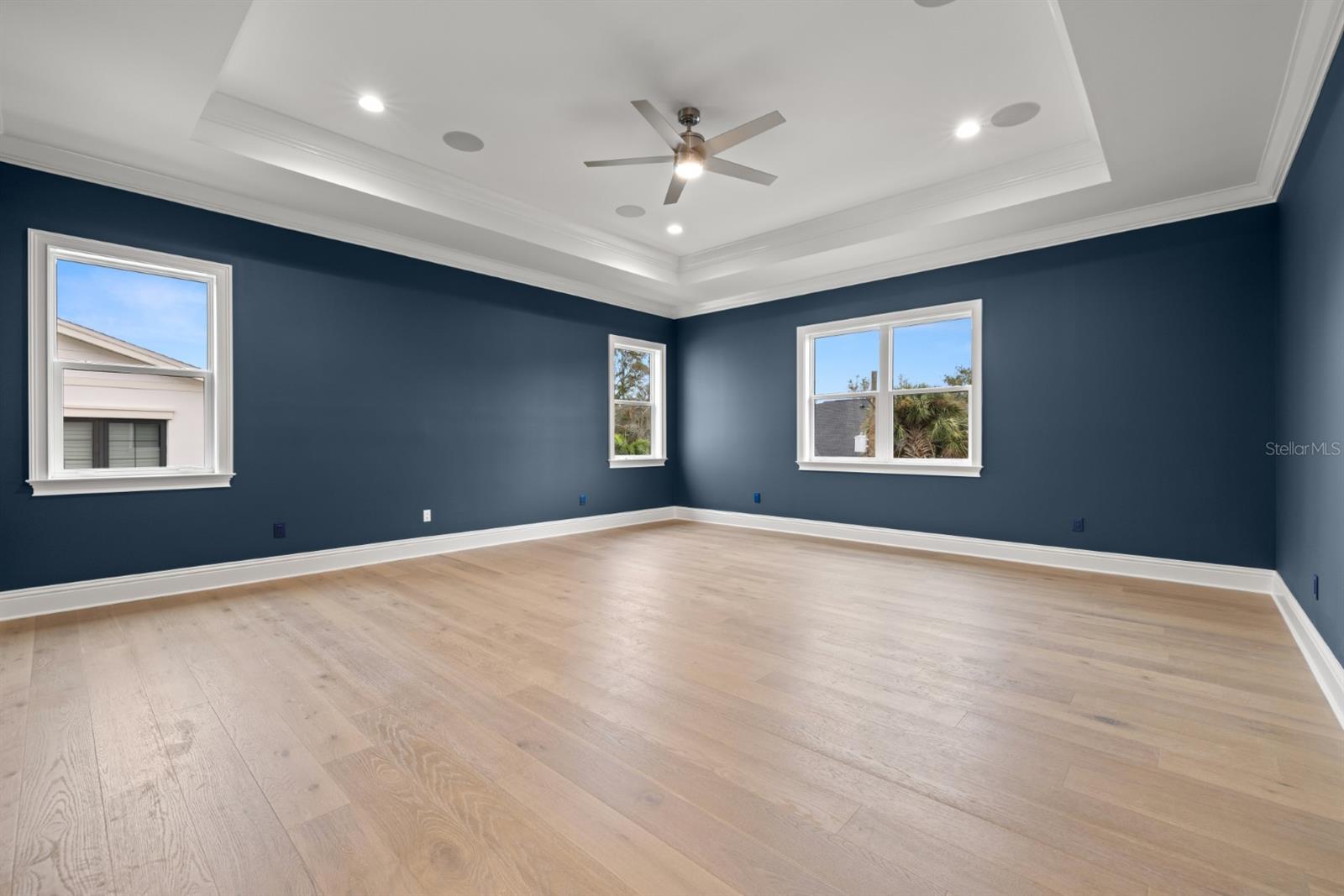 SUNSET PARK - Residential