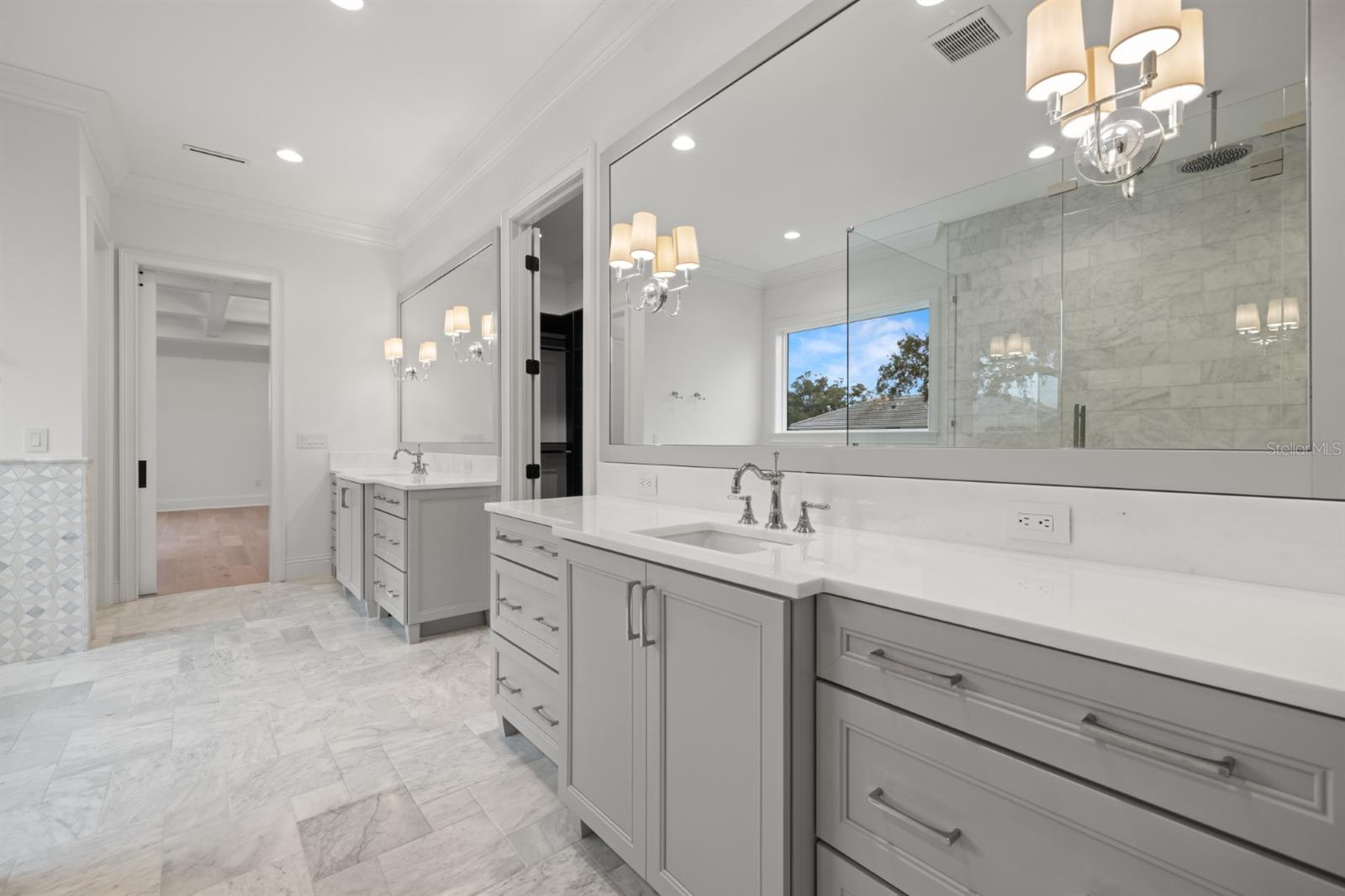 SUNSET PARK - Residential