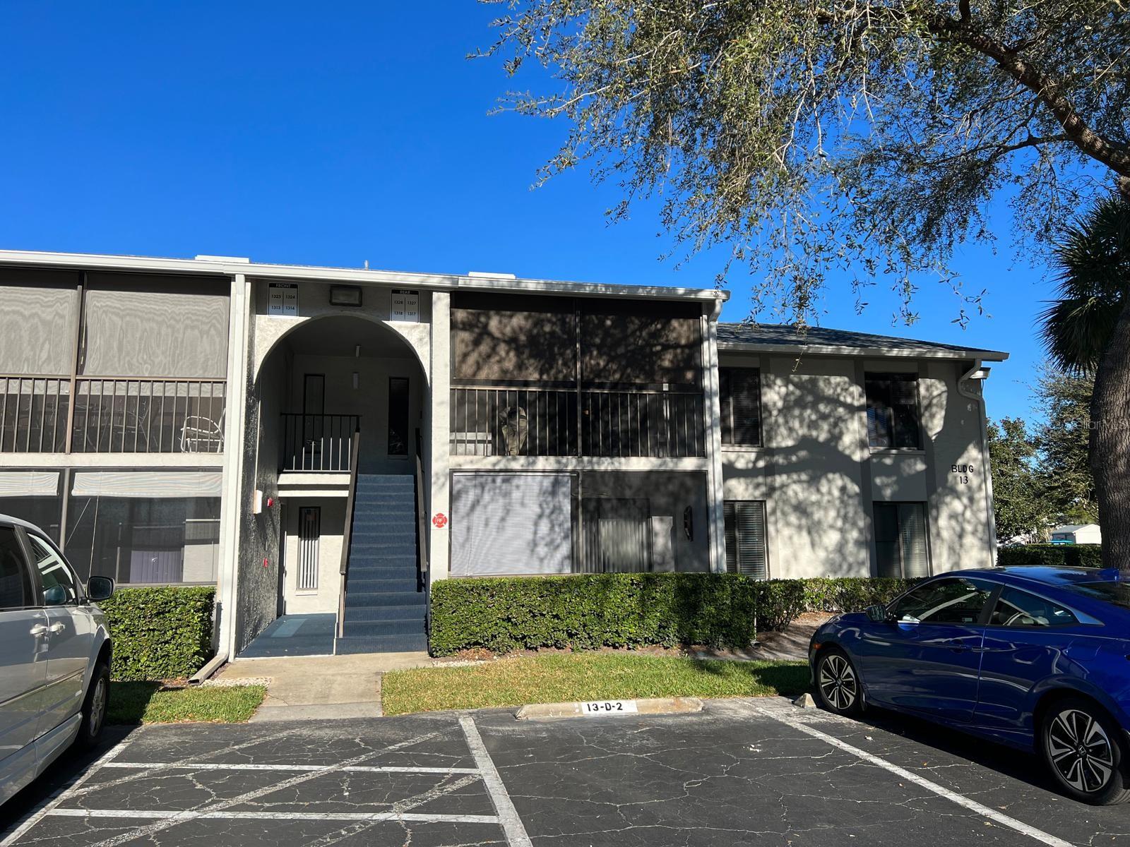 Beautifully upgraded 2/2 1025 SF Condo- End unit. Hoa fees include Cable, internet, building maintenance, ground maintenance, water and sewer. Conveniently located close to the 417 and easy access to I-4, shopping and only 40 minutes to our beautiful Volusia County beaches. Second and last floor. Community offers large pool, tennis courts, walking trails around a serene pond with fountains and mature landscaping with sprawling oaks. Call today for schedule your showing. Equal Opportunity Housing.