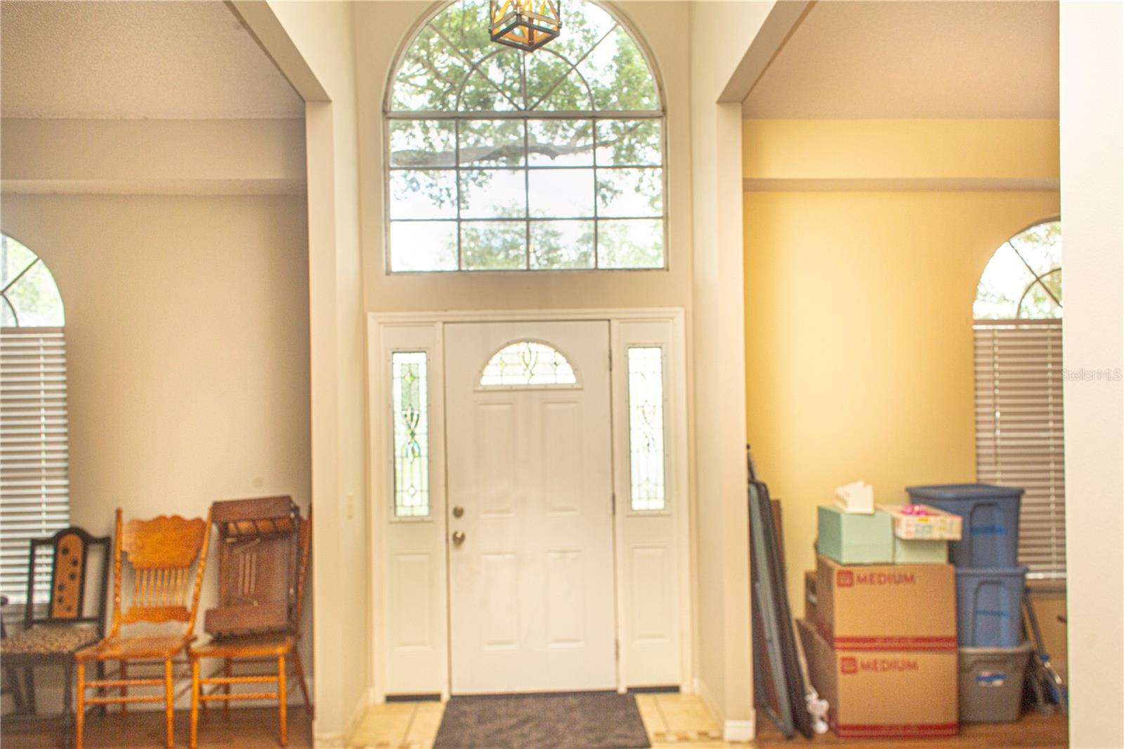 2332 PINEBROOK COURT