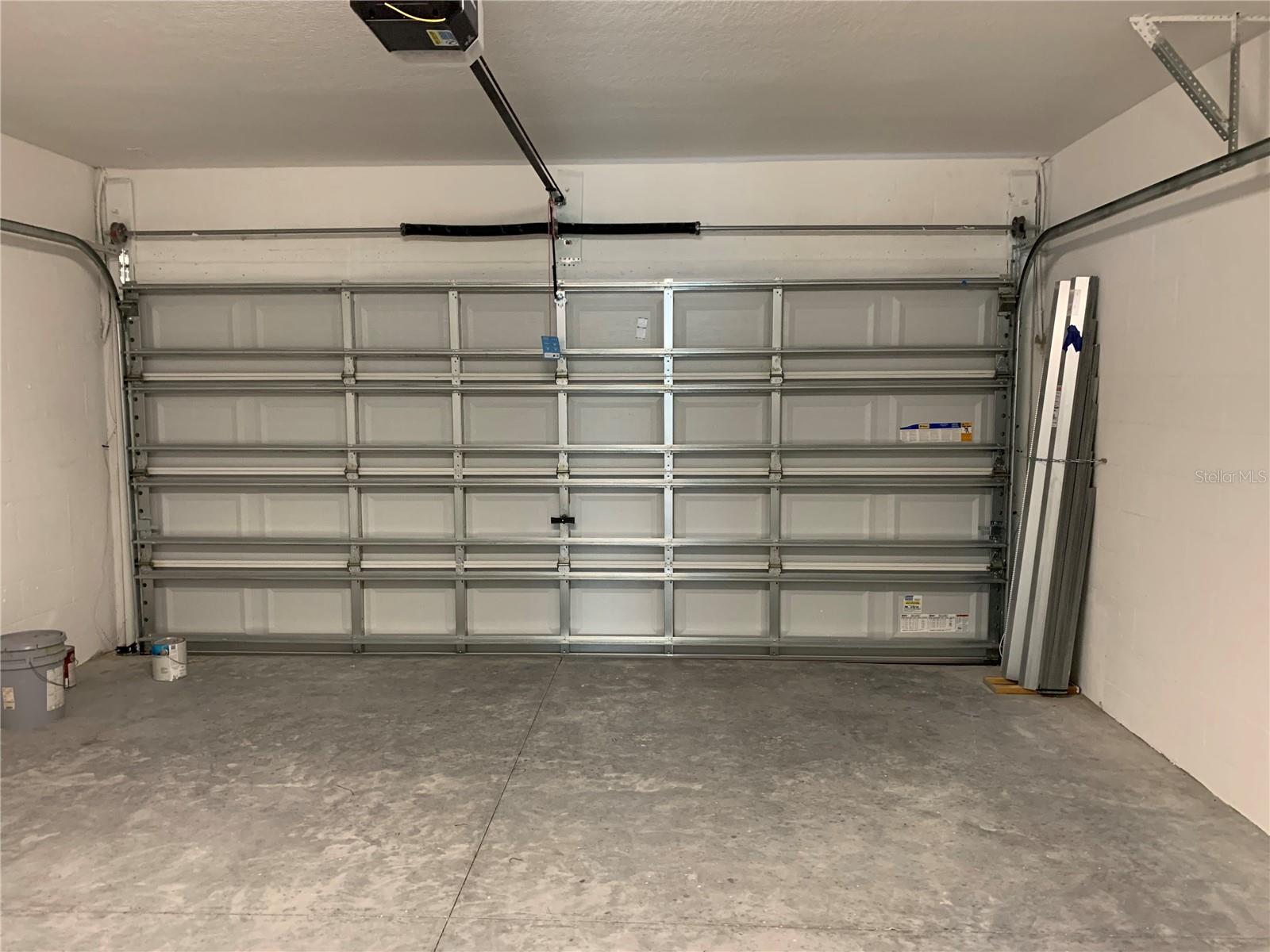 TOUCHSTONE PH 4 - Residential Lease