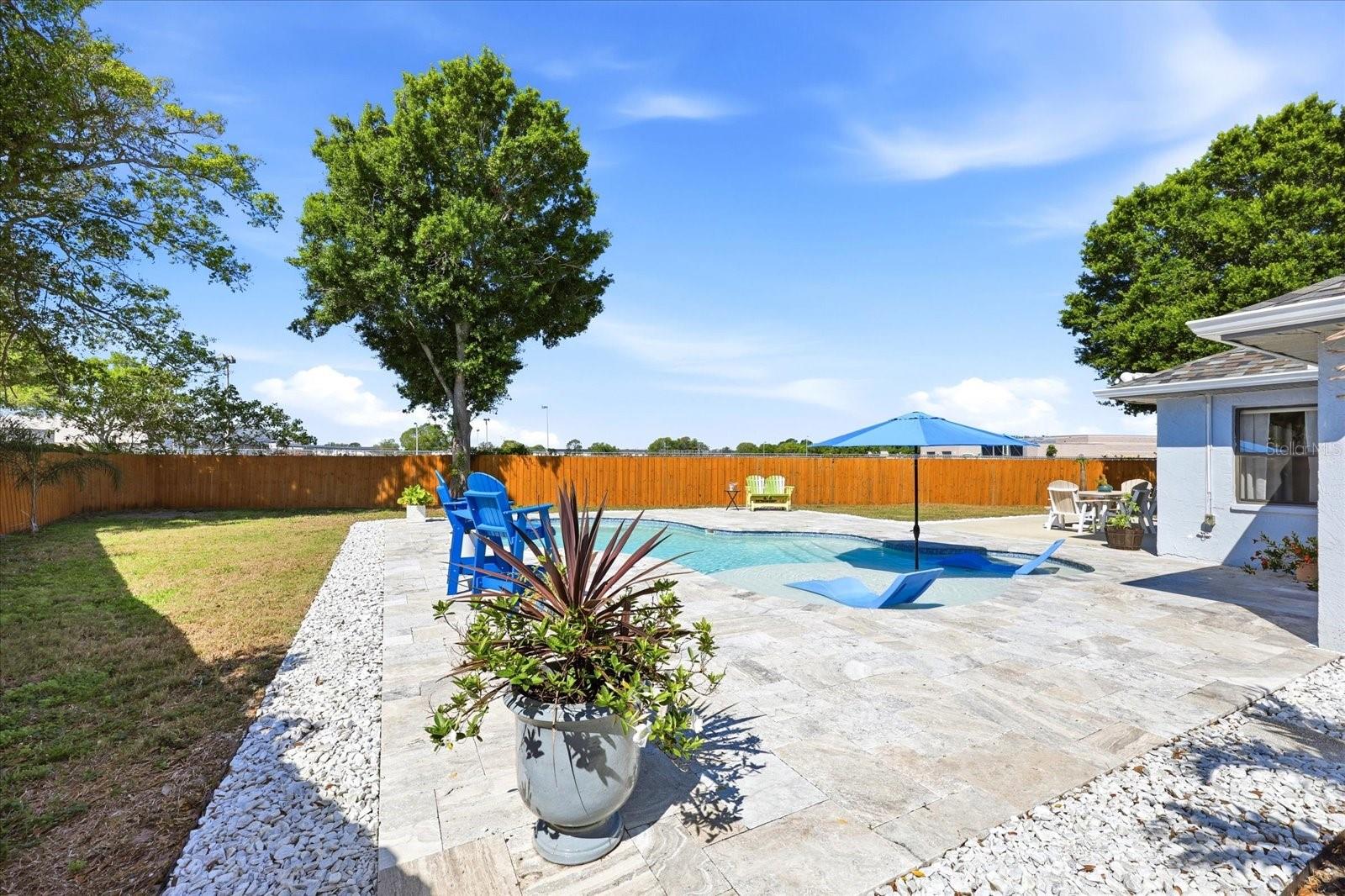 ARLINGTON PARK - Residential