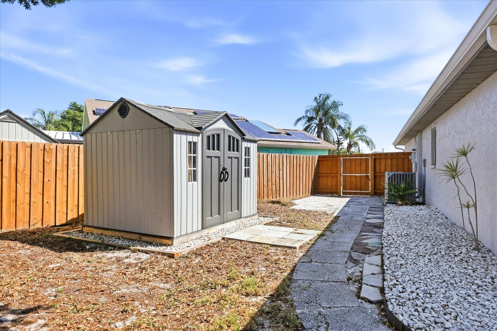 ARLINGTON PARK - Residential