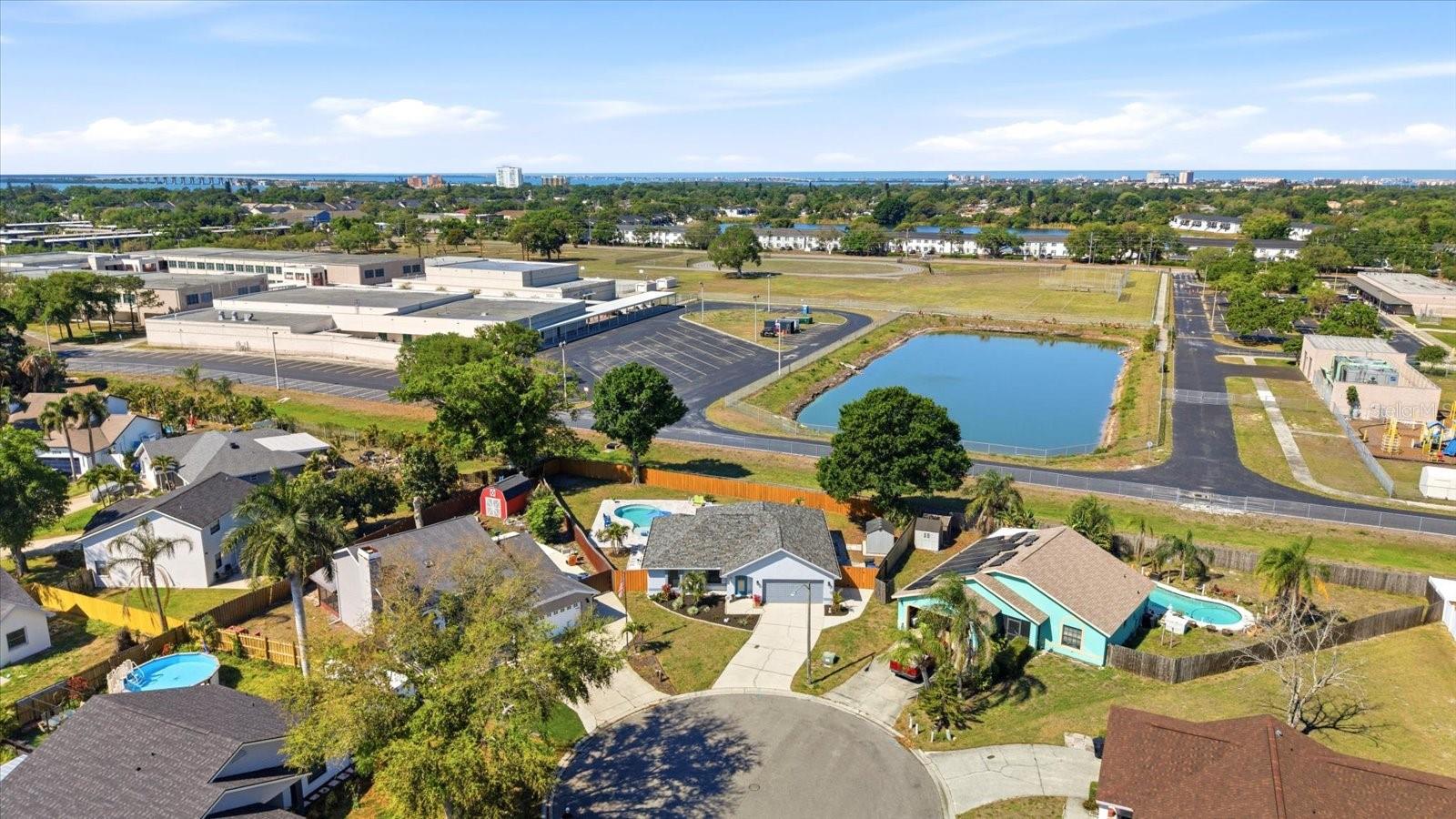 ARLINGTON PARK - Residential