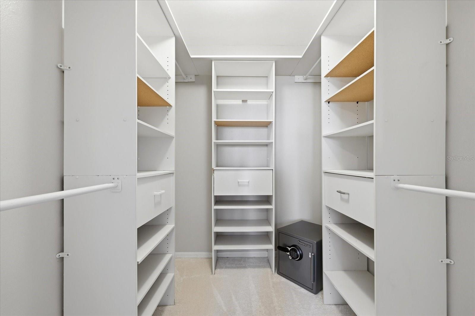 ARLINGTON PARK - Residential