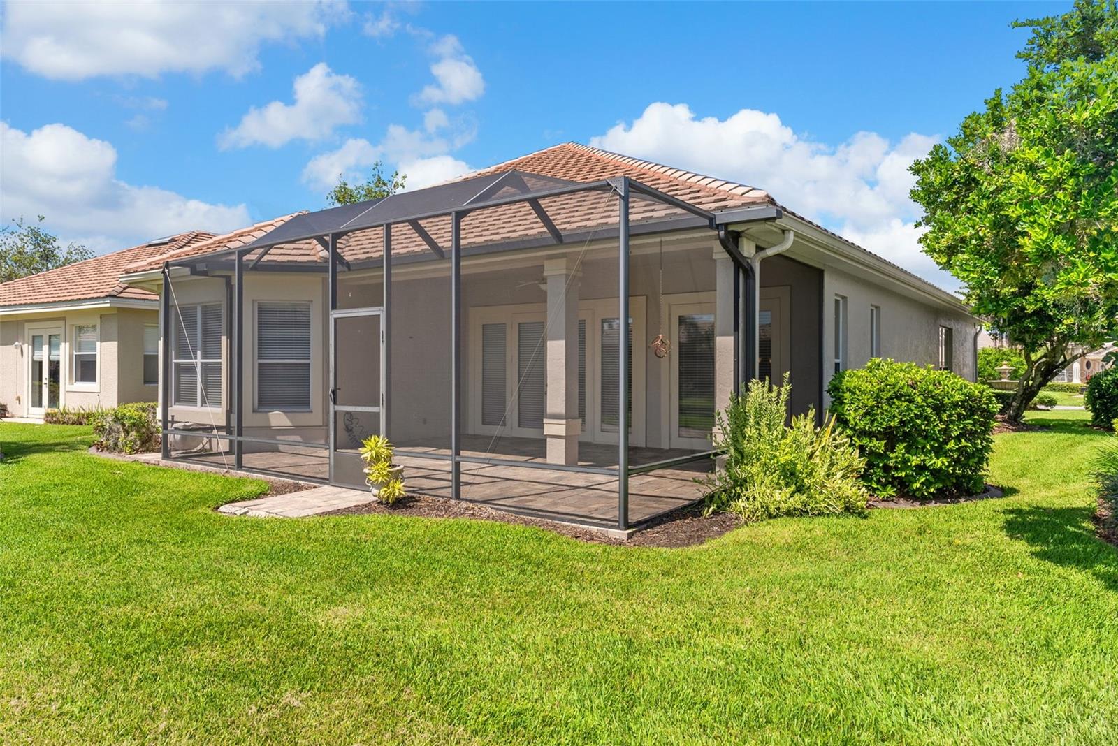 TURNBERRY - Residential