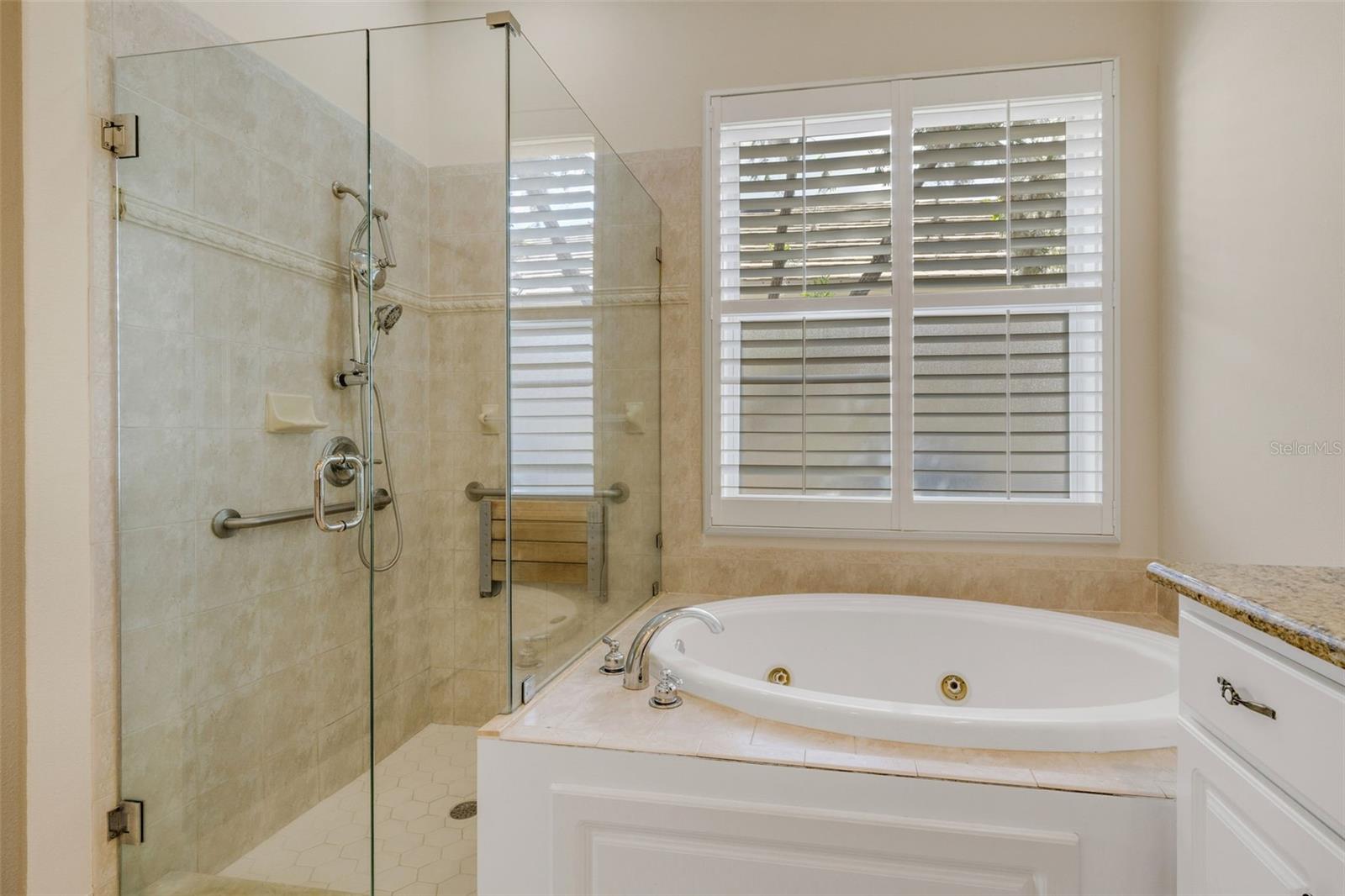 TURNBERRY - Residential