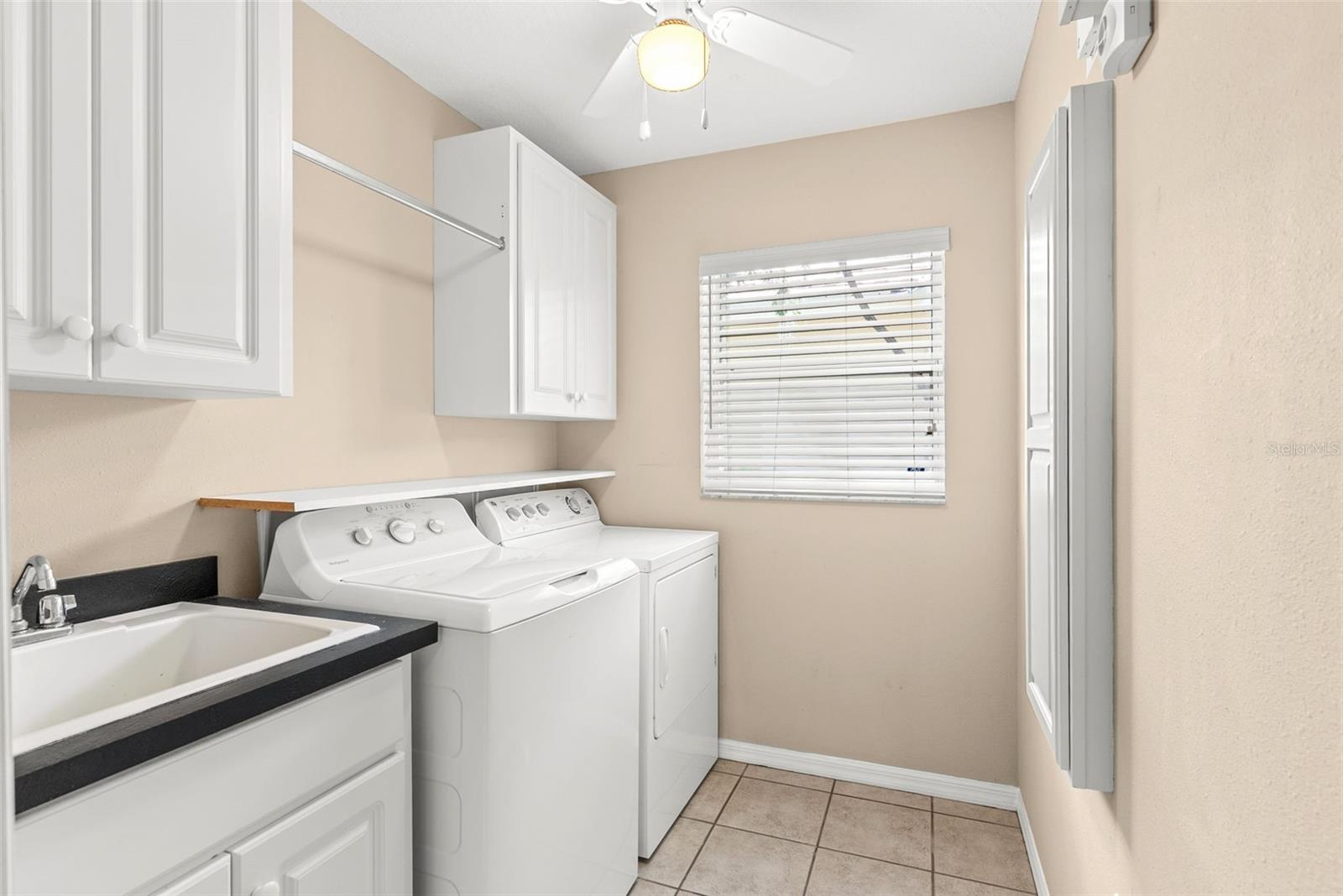 TURNBERRY - Residential