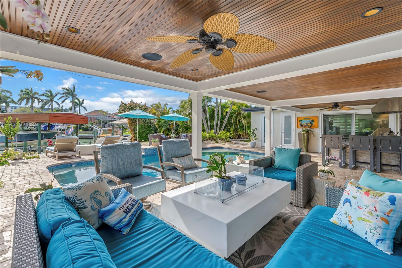 ISLAND ESTATE OF CLEARWATER UNITS 6D 7A 7C - Residential