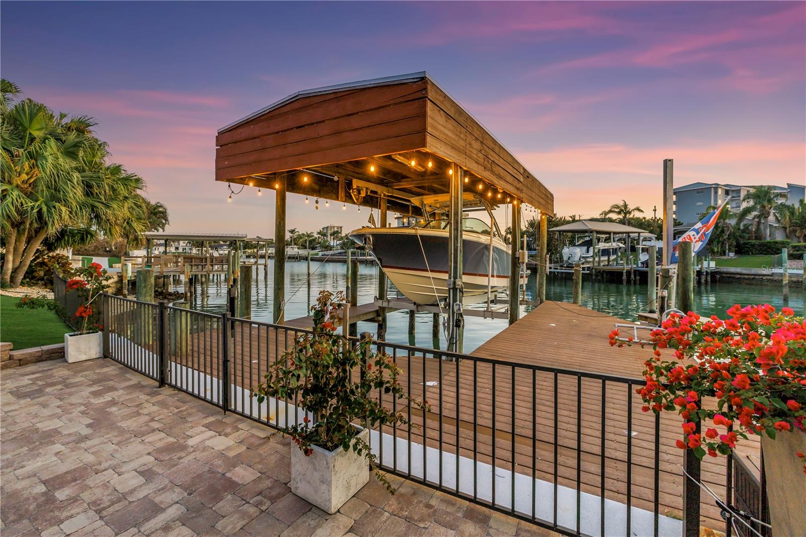 ISLAND ESTATE OF CLEARWATER UNITS 6D 7A 7C - Residential