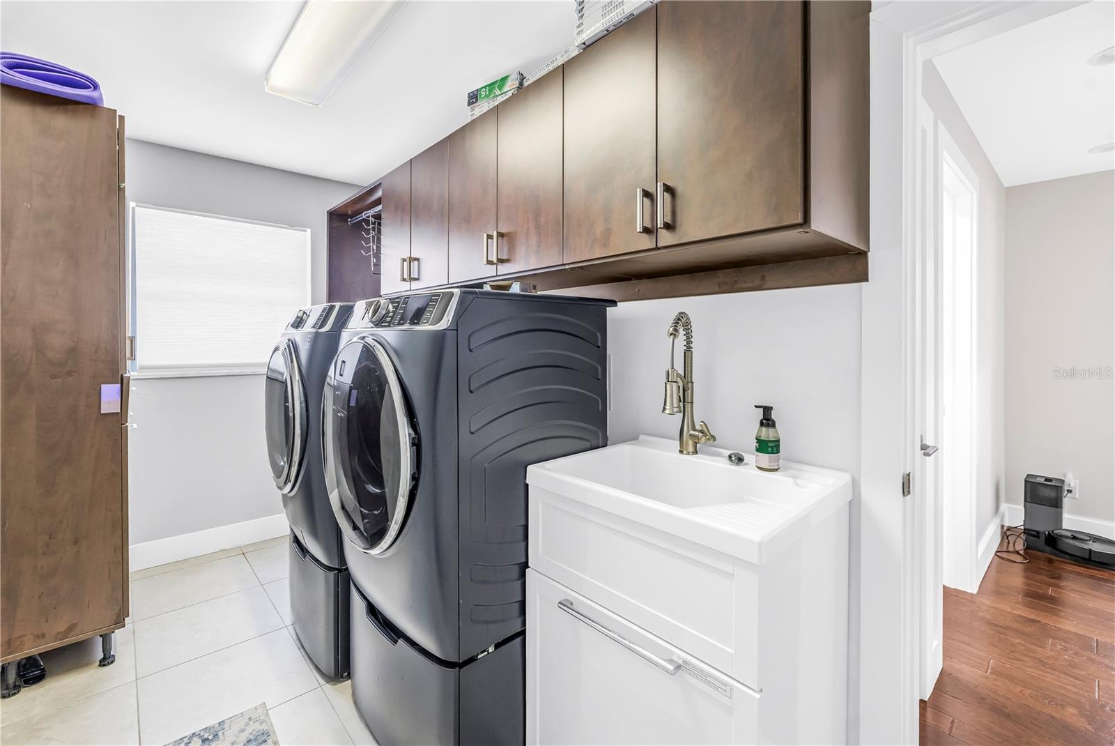 ISLAND ESTATE OF CLEARWATER UNITS 6D 7A 7C - Residential