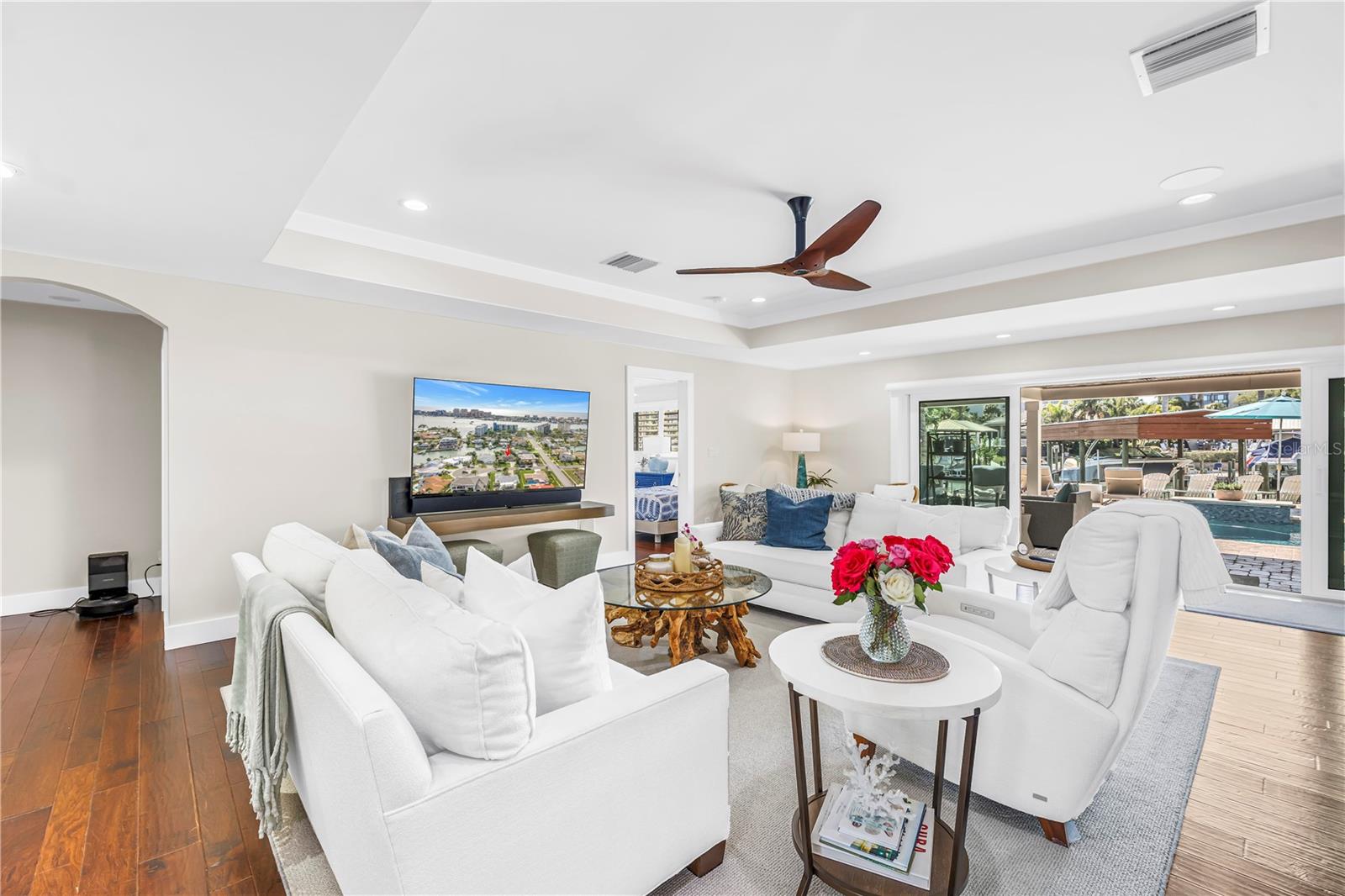 ISLAND ESTATE OF CLEARWATER UNITS 6D 7A 7C - Residential