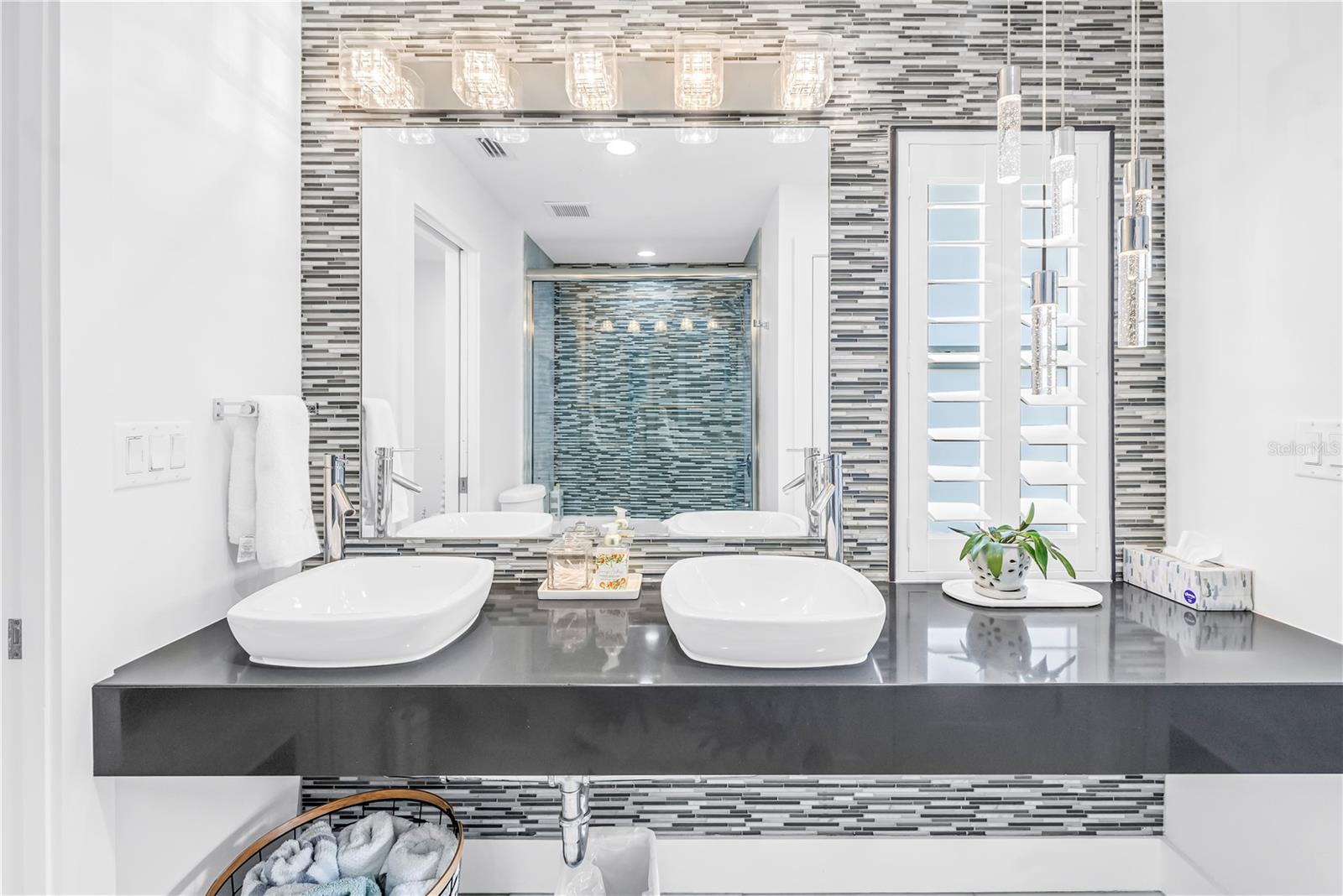 ISLAND ESTATE OF CLEARWATER UNITS 6D 7A 7C - Residential