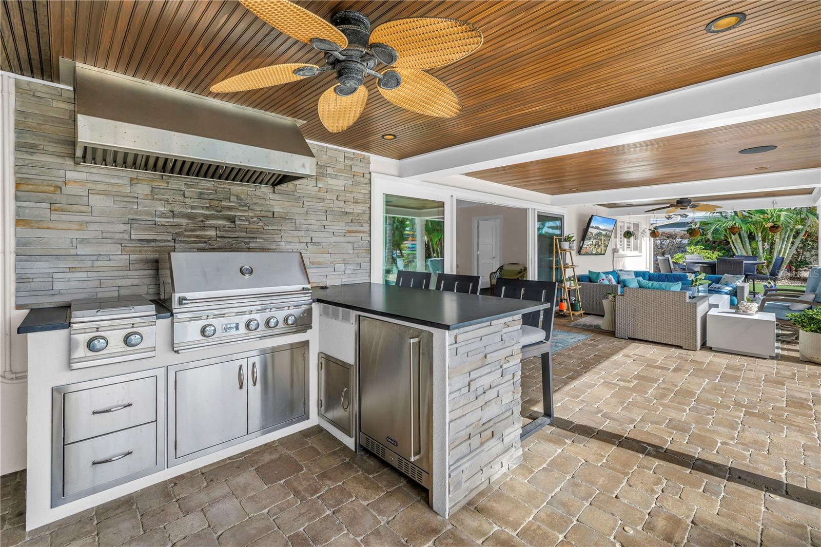 ISLAND ESTATE OF CLEARWATER UNITS 6D 7A 7C - Residential