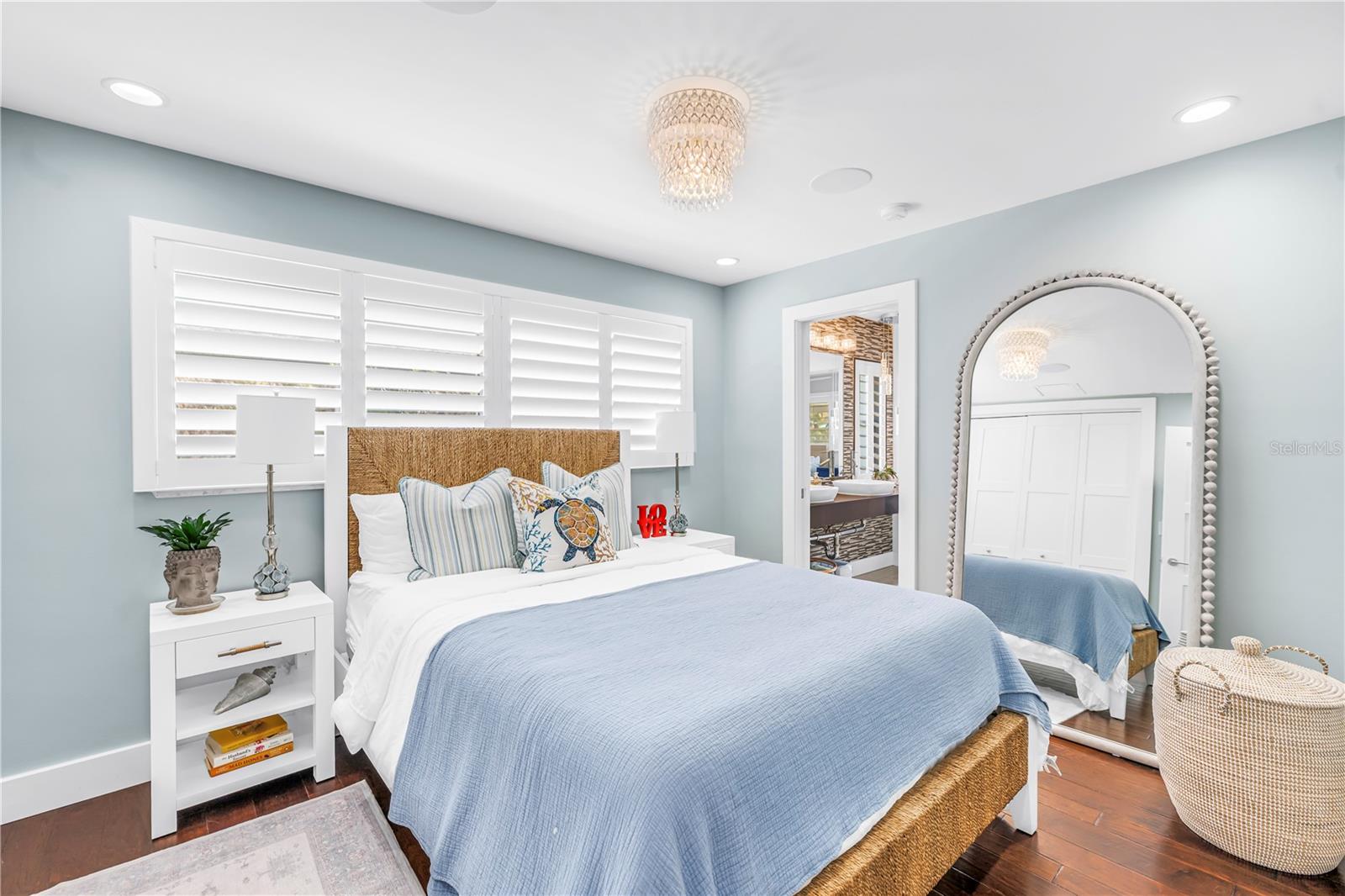 ISLAND ESTATE OF CLEARWATER UNITS 6D 7A 7C - Residential