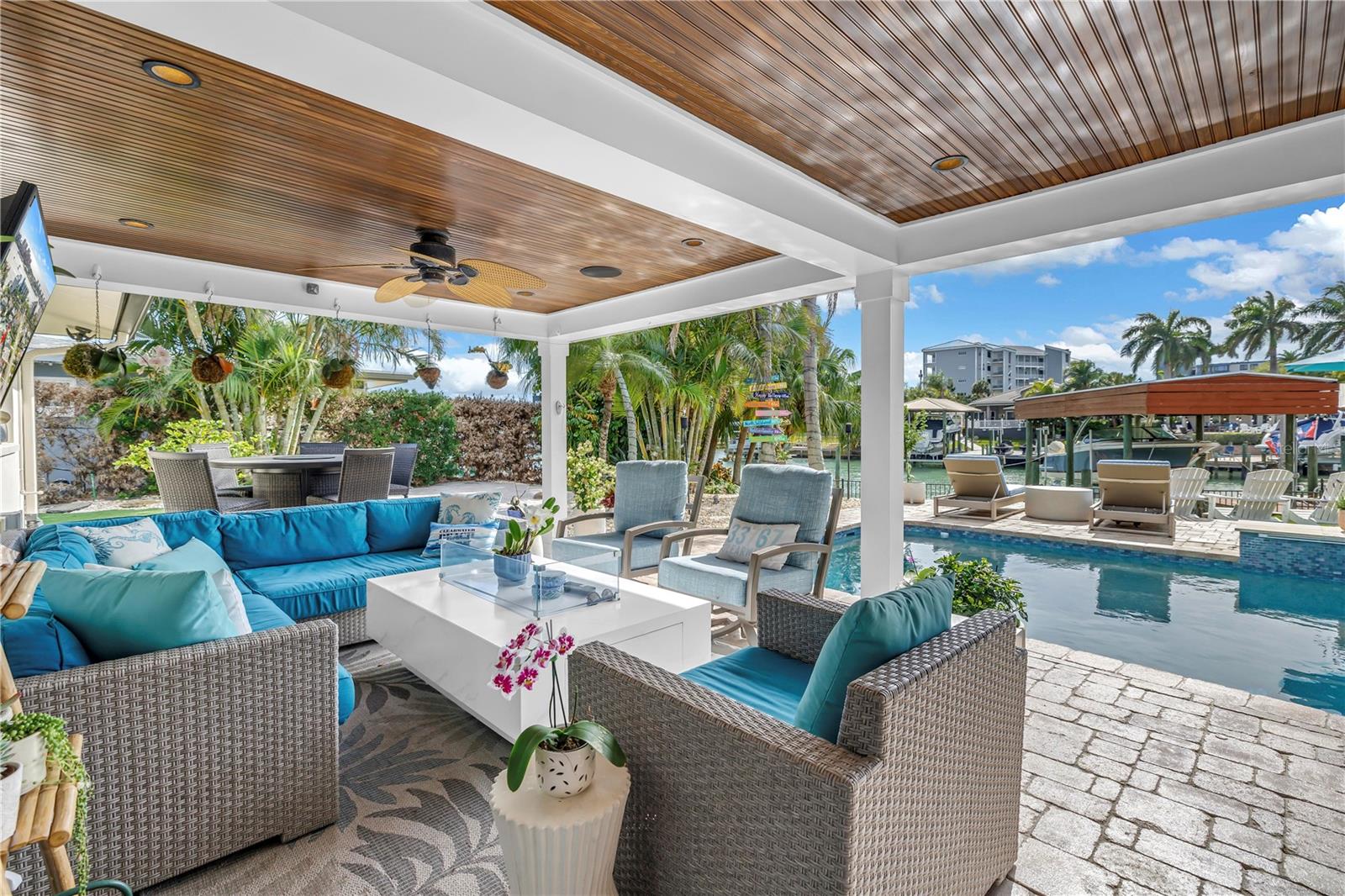 ISLAND ESTATE OF CLEARWATER UNITS 6D 7A 7C - Residential