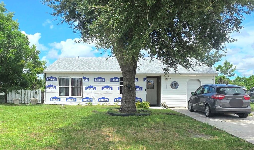 Photo of 5950 Spearman Circle, North Port, FL 34287 (MLS # C7514547)