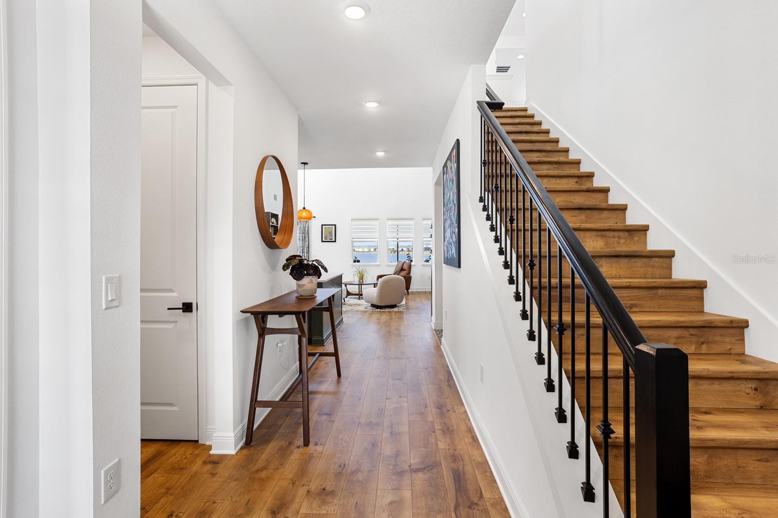 POITRAS EAST N-7 - Residential