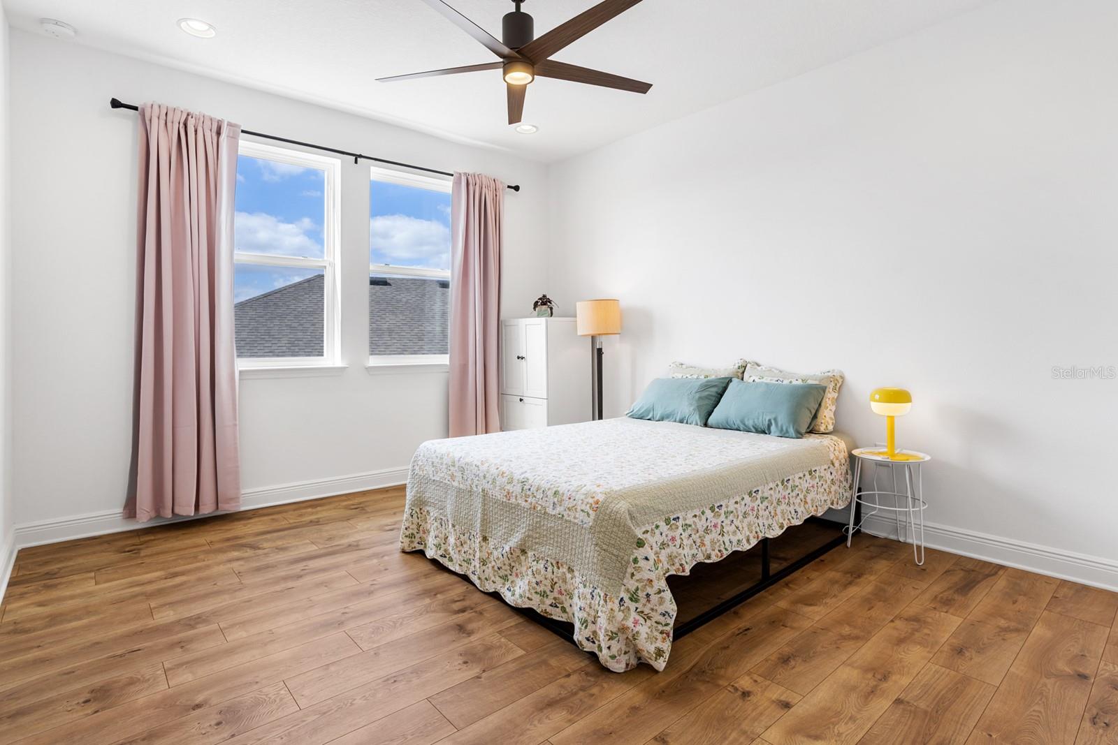 POITRAS EAST N-7 - Residential