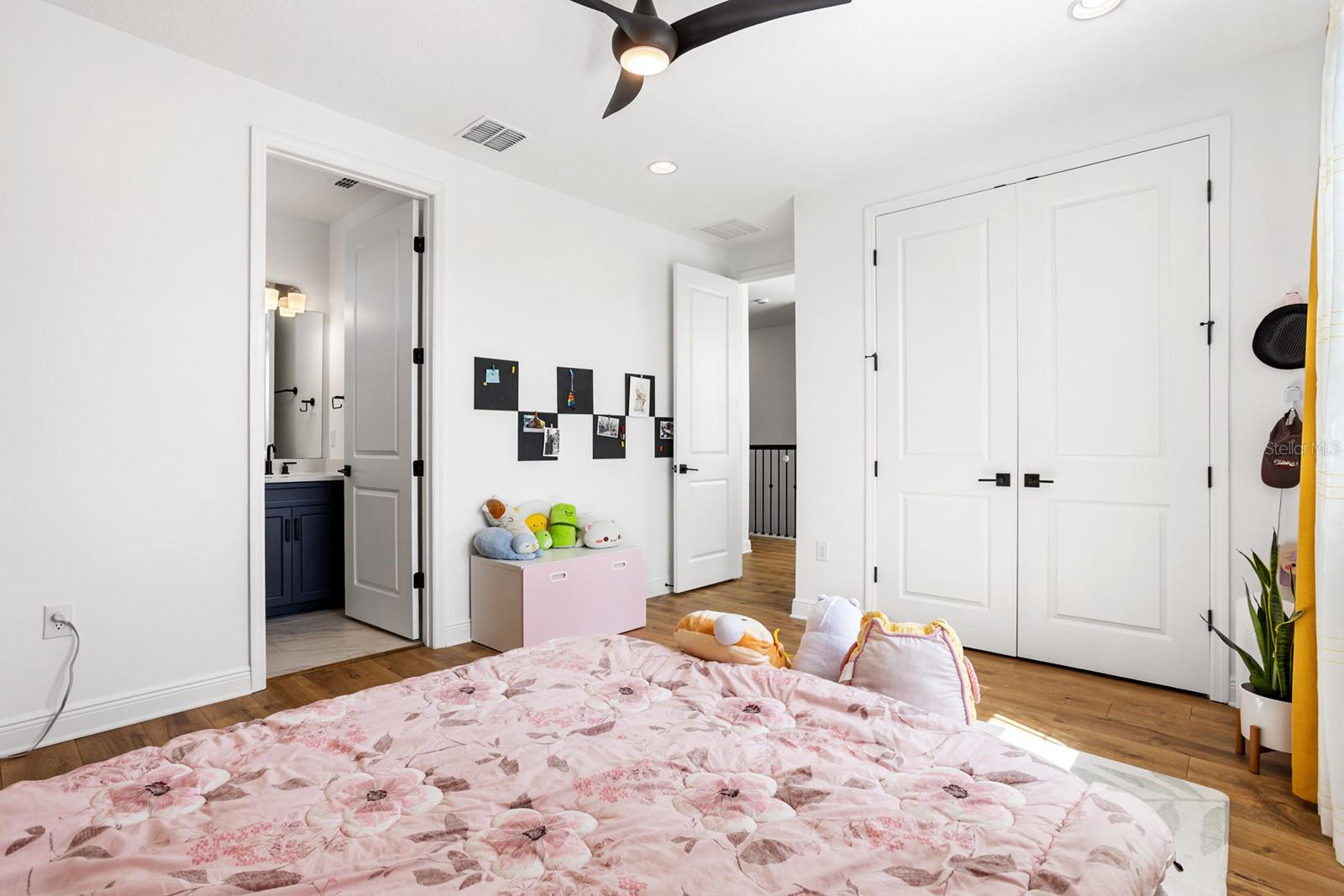 POITRAS EAST N-7 - Residential