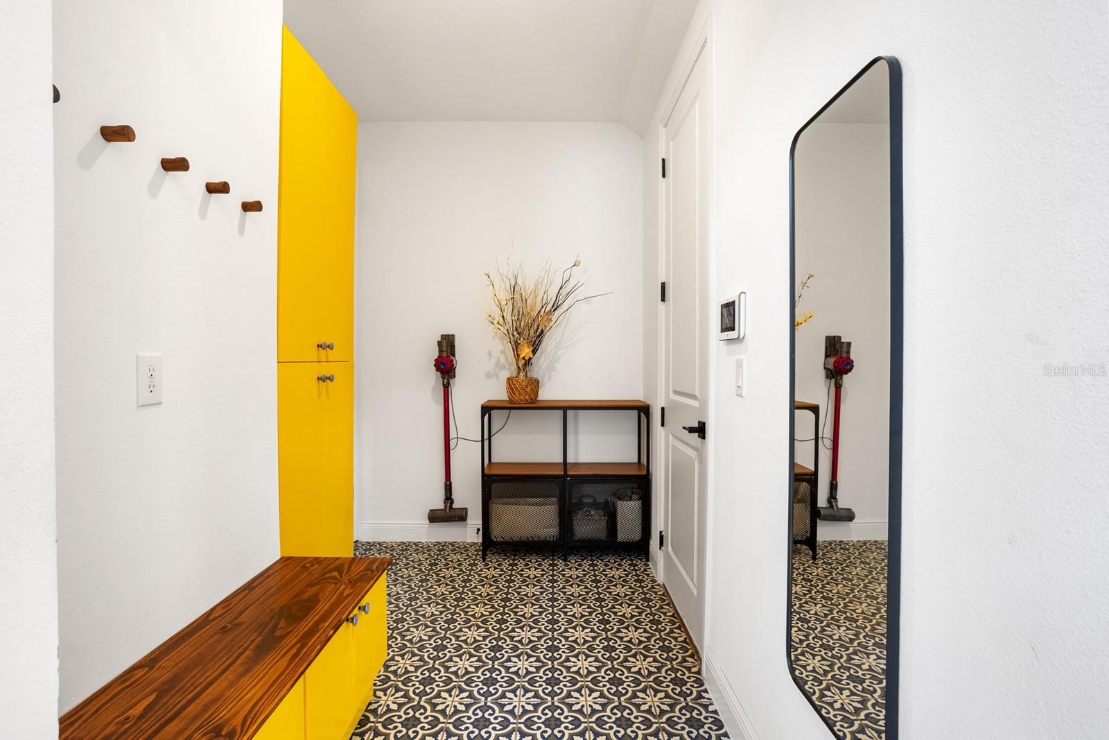 POITRAS EAST N-7 - Residential