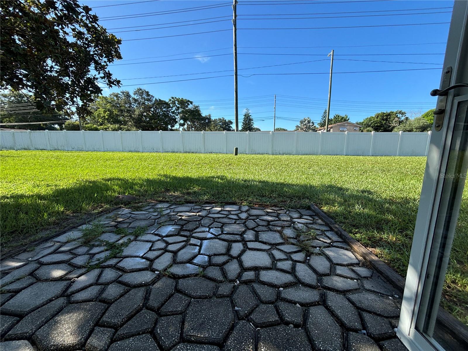 VILLAS OF BEACON GROVES - Residential Lease