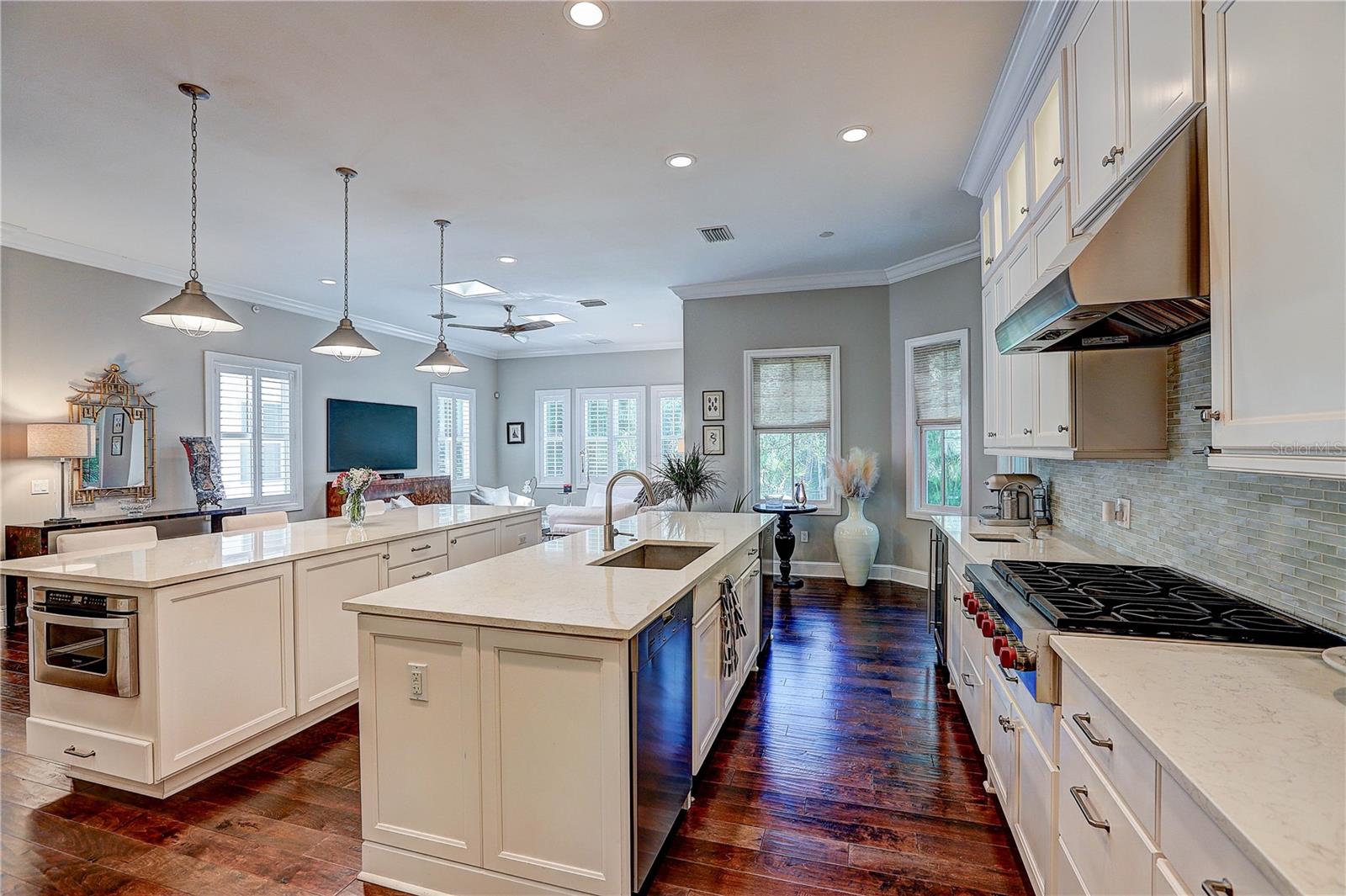 HENDERSON BEACH - Residential