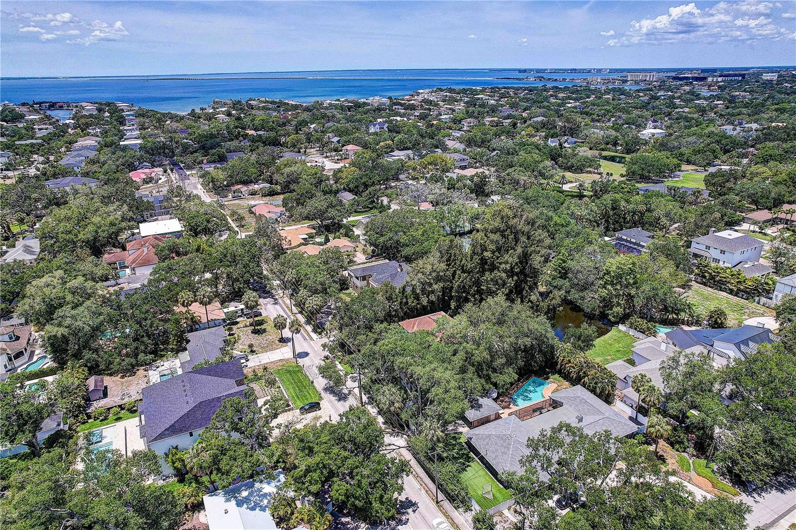 HENDERSON BEACH - Residential