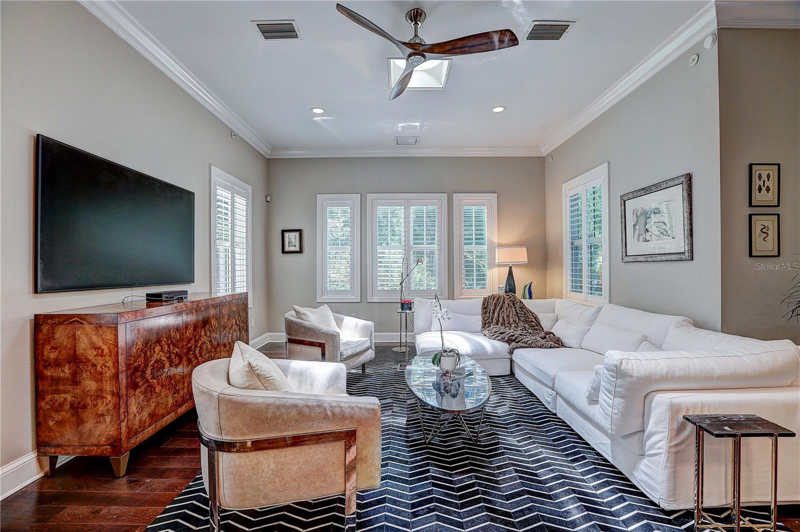 HENDERSON BEACH - Residential