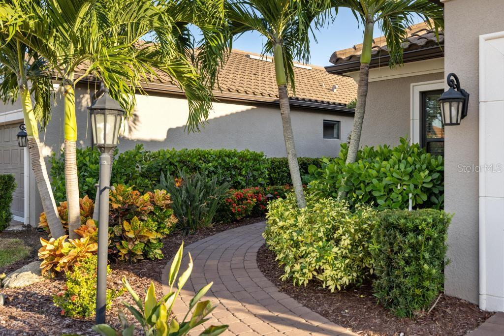 5449 LAMPIASI STREET