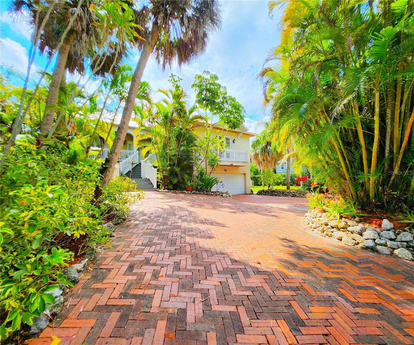 RIVERSIDE HEIGHTS - Residential