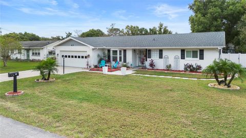 A home in DEBARY