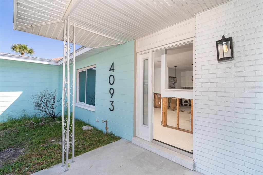 Photo of 4093 Pelican Shores Circle, Englewood, FL 34223 (MLS # D6142234)